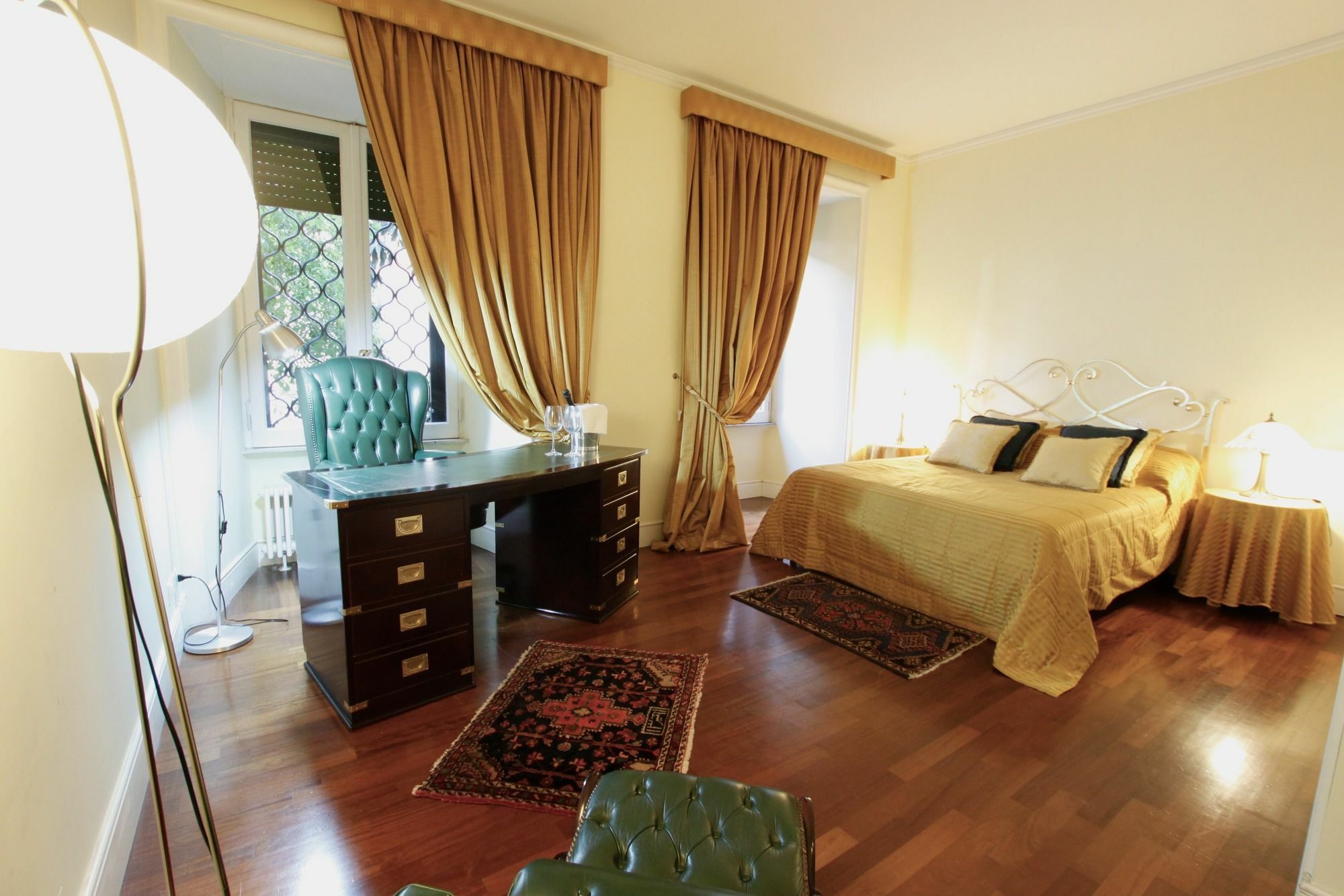 Sleep In Italy - Spanishsteps Rom