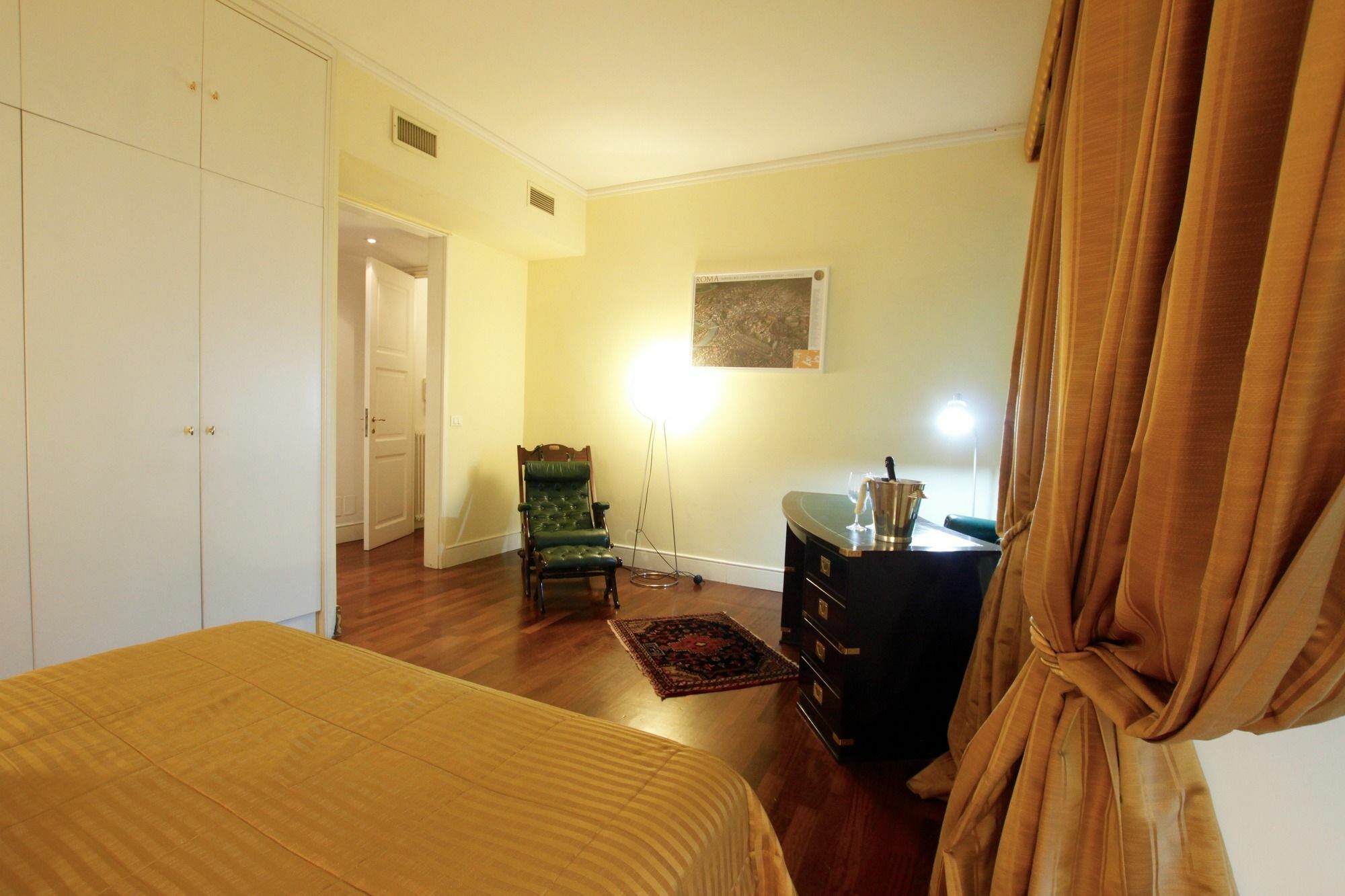 Sleep In Italy - Spanishsteps